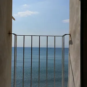 Couette-café Balcone Sulla
