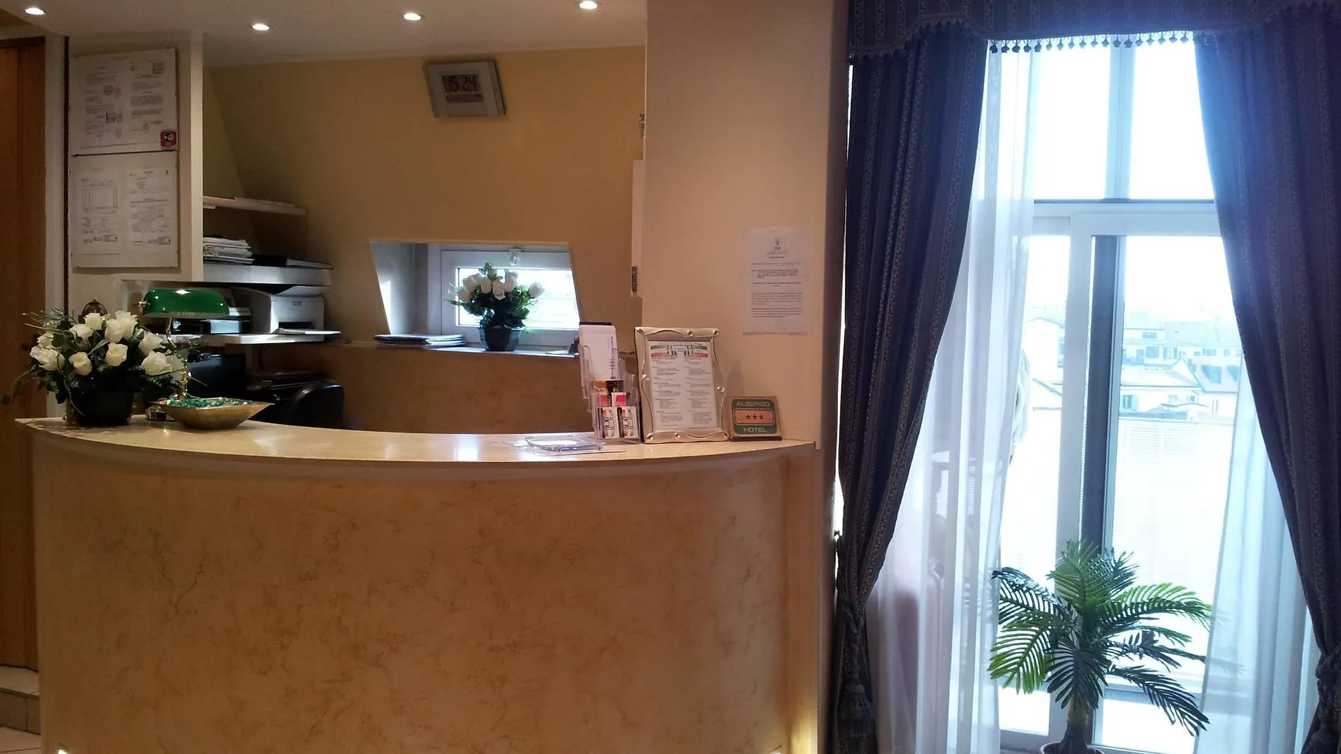 阿科罗曼纳酒店 米兰 酒店